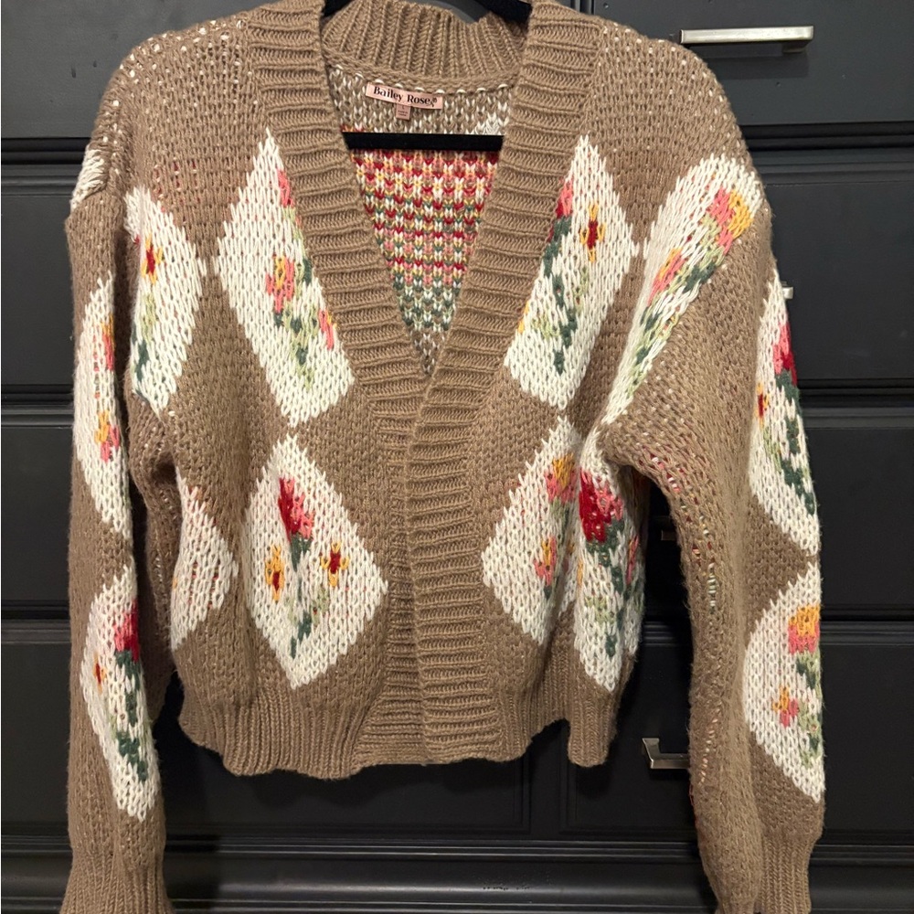 Bailey Rose Taupe Floral Knit Cropped Cardigan Sweater Large